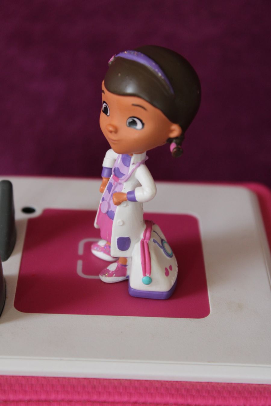 Tonies Giocattoli: Tonie Box Figur - Doc McStuffins - Buh, machst du – Usato da Müllheim Dorf venduto da Seeeule01 3