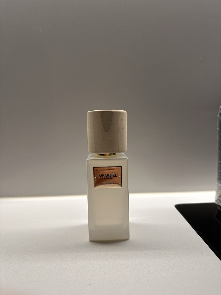 Profumi & Eau de Toilette: Memoize London Humanitas Parfüm – Usato da Wetzikon ZH venduto da ald_5z8c