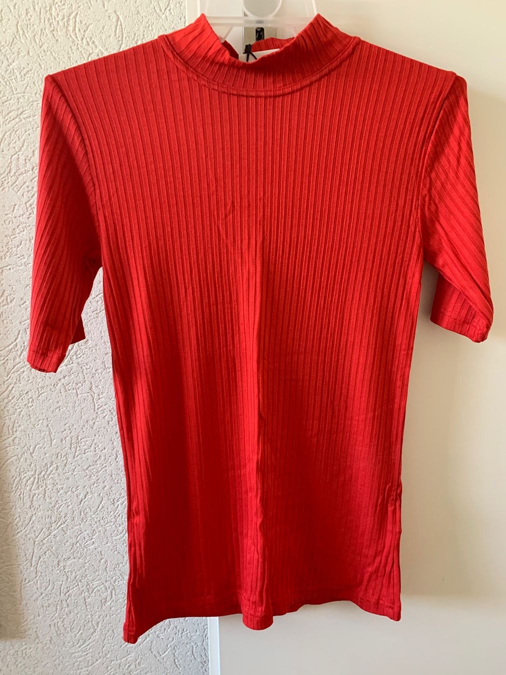 Top: Red top – Nuovo e nell'imballaggio originale da Lausanne venduto da milasha 1