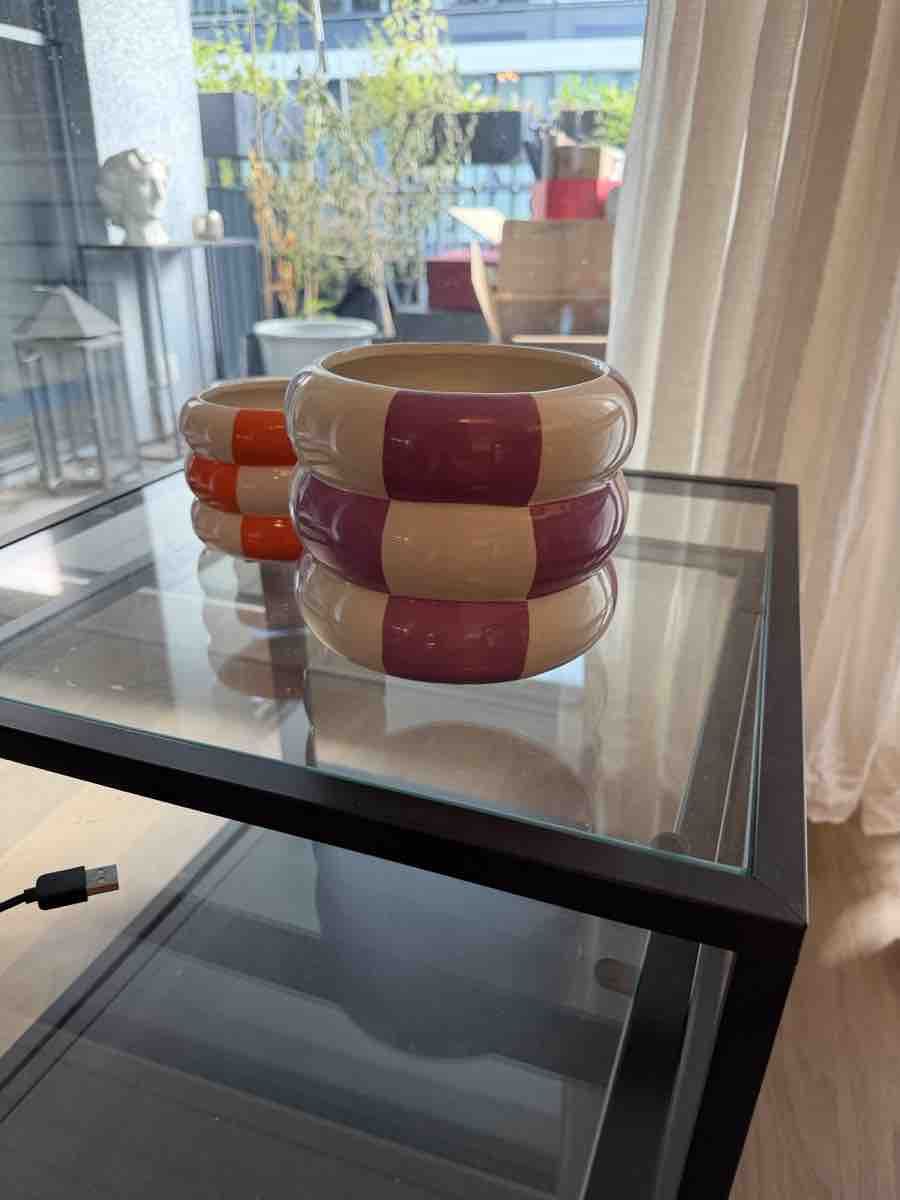 Schalen: Two Decorative Ceramic Bowls with Checkered Patterns – Neu (gemäss Beschreibung) aus ZÜRICH von anvilactual 1