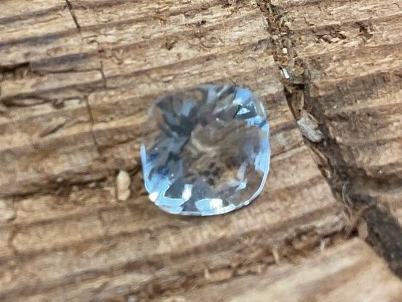 Pietre preziose: Natürlicher Aquamarin 7mm, 1.1ct – Nuovo (secondo la descrizione) da luzern venduto da Alpendorf1 3
