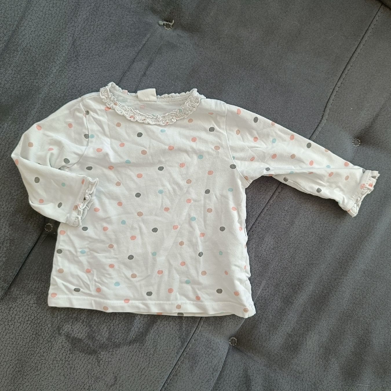 H&M Pullover & Sweatshirts: Pullover Grösse 68 – Gebraucht aus Jaberg von urig17.