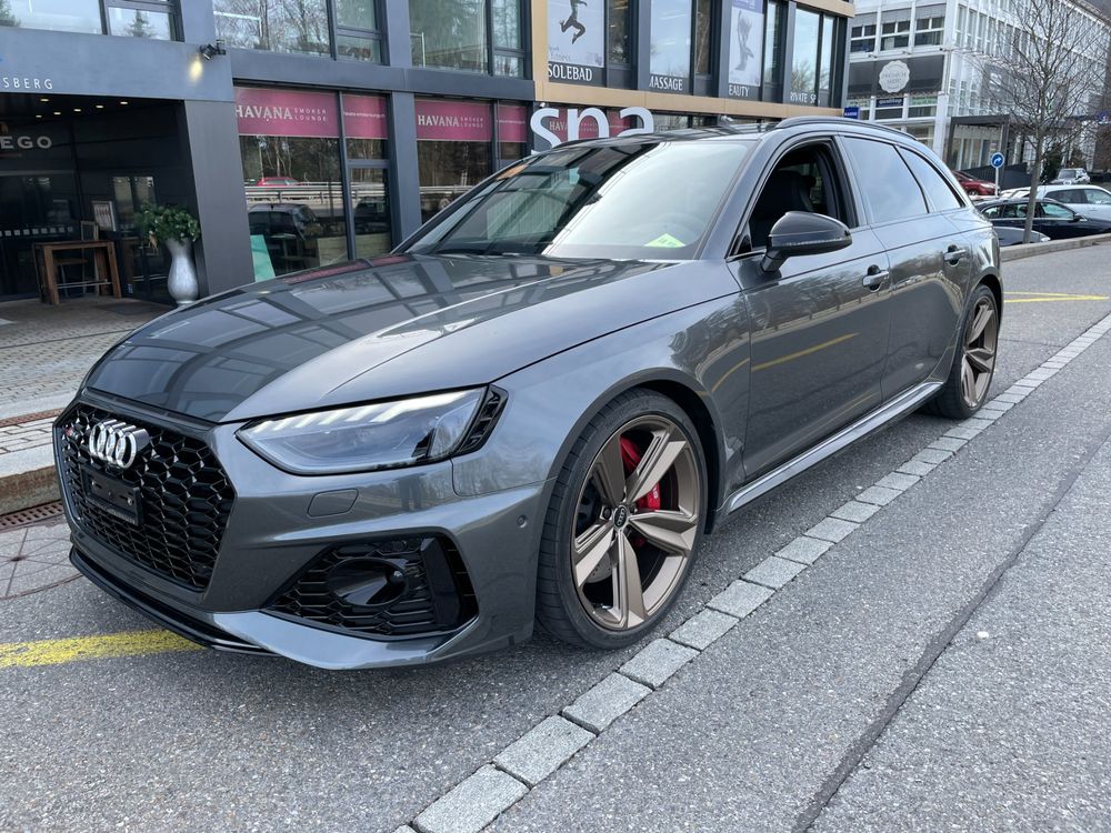 AUDI RS4 Avant quattro tiptronic Style Bronze Individual