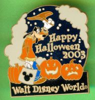 DISNEY  WDW  GOOFY  Halloween 2003