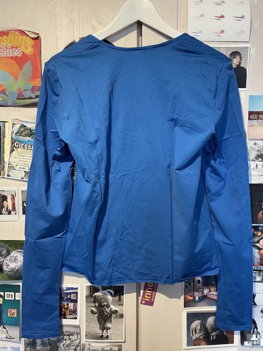 Weekday Maglioni & Felpe: blaues Langarmshirt – Usato da Turgi venduto da eiiinalem 4