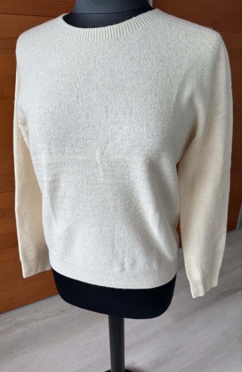Maglioni & Felpe: Neuer Pullover hellbeige von BUIKUD Gr.36 – Nuovo e nell'imballaggio originale da Morschach venduto da jeanhenrifabre