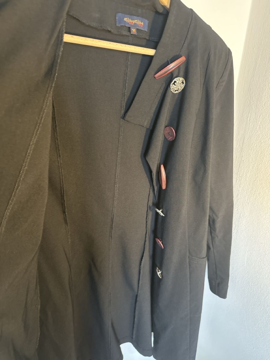 Cappotti: Design Kurzmantel/ langer Blaser, S, schwarz – Nuovo (secondo la descrizione) da Bern venduto da Ibizaflow 3
