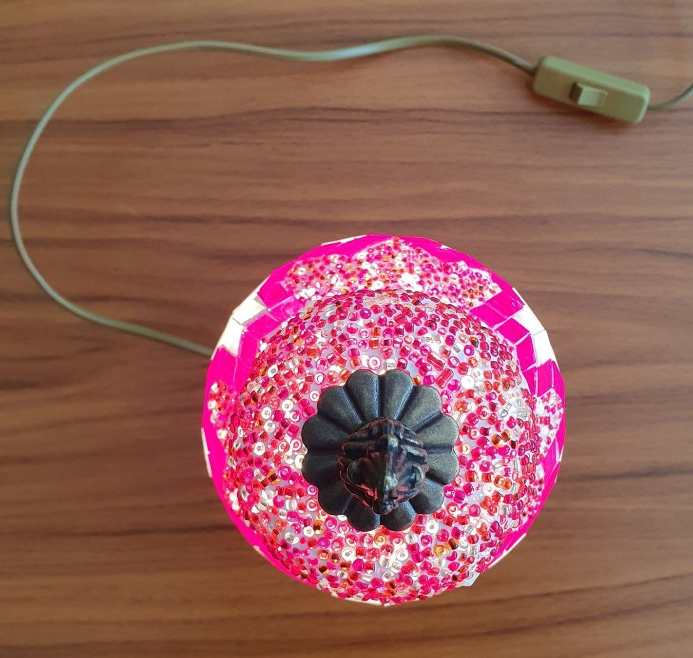 Lampade: Mosaiklampe, rot-weiss, Handmade – Nuovo (secondo la descrizione) da Fischbach-Göslikon venduto da Rosatt 4