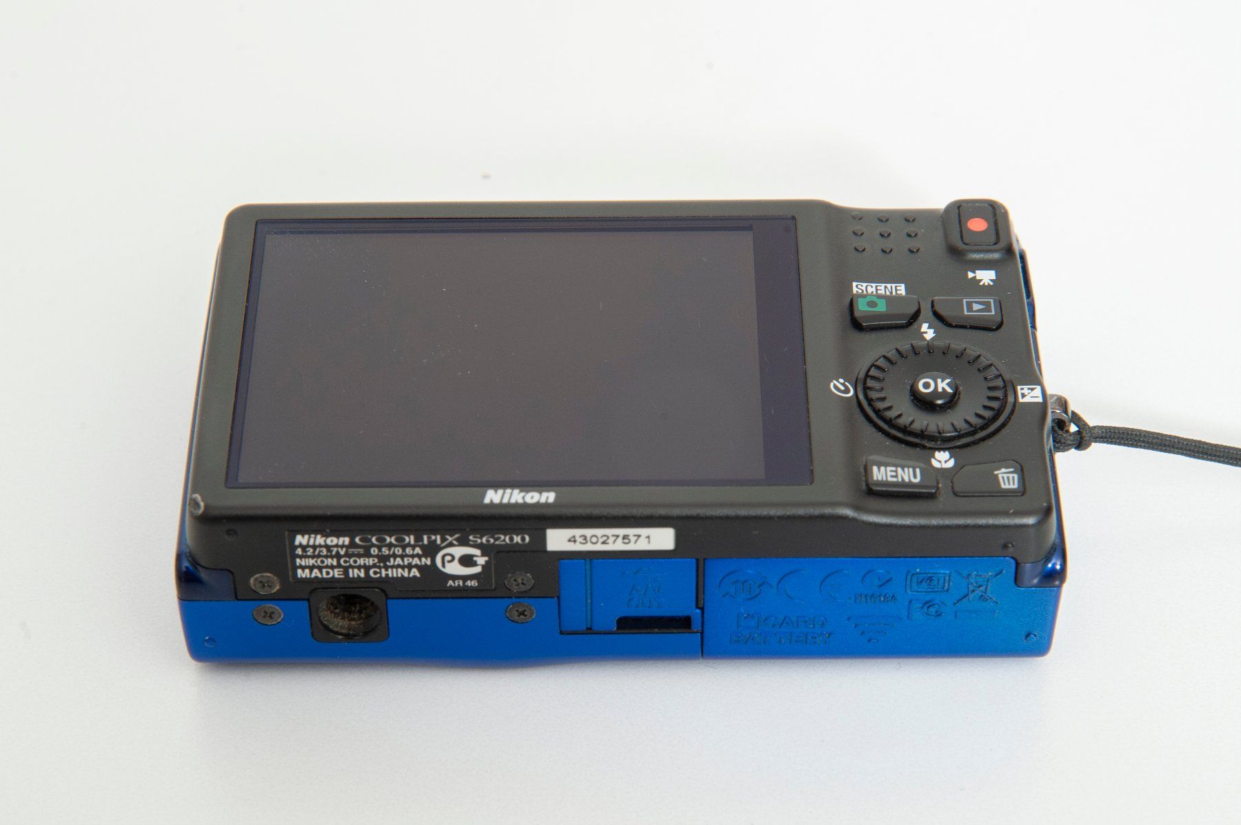 Nikon Kamera: Nikon Coolpix S6200 – Gebraucht aus Lausanne von Phlox02 6