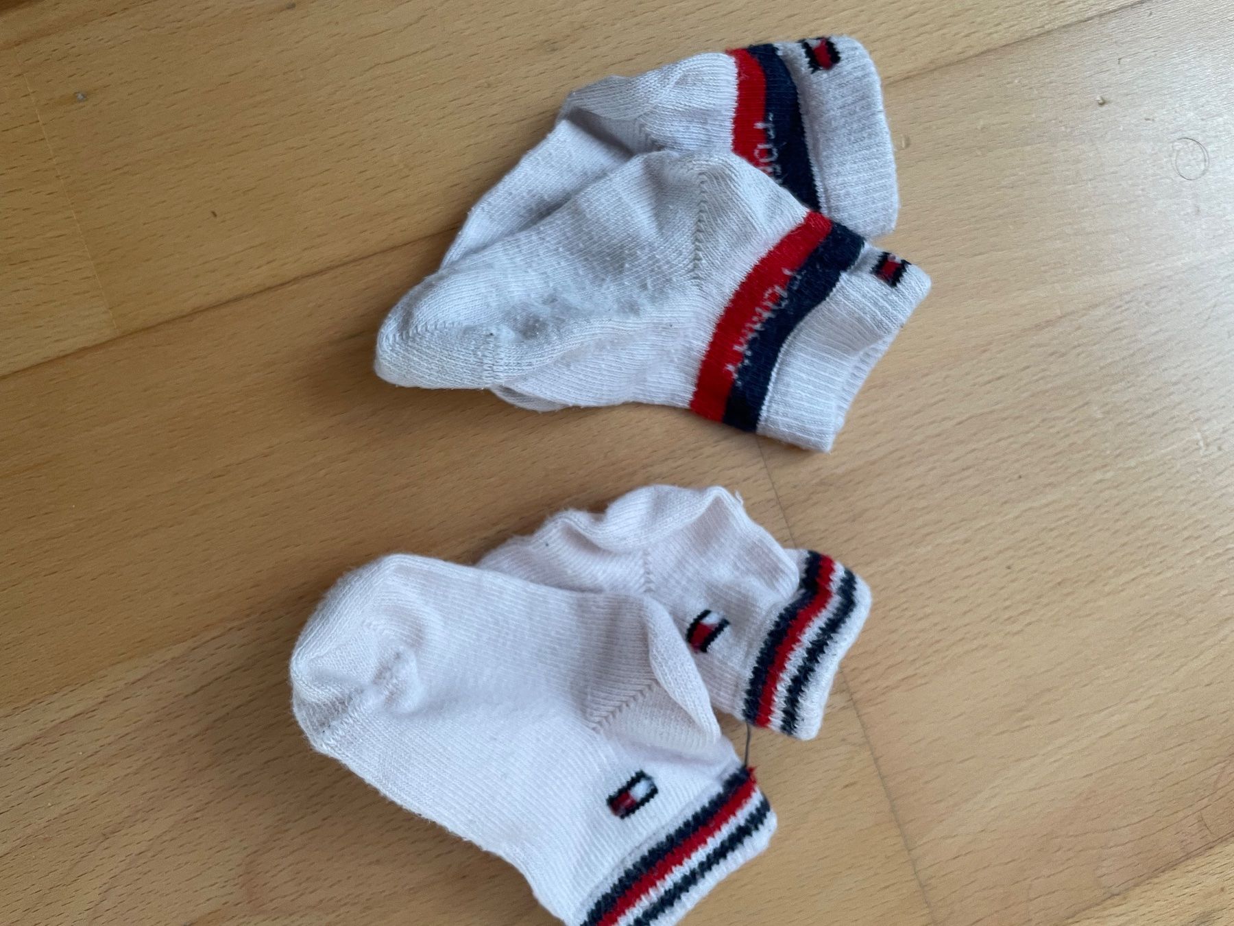 Lotti & Set di vestiti: Tommy Hilfiger baby – Usato da Hausen AG venduto da Hefe03 3
