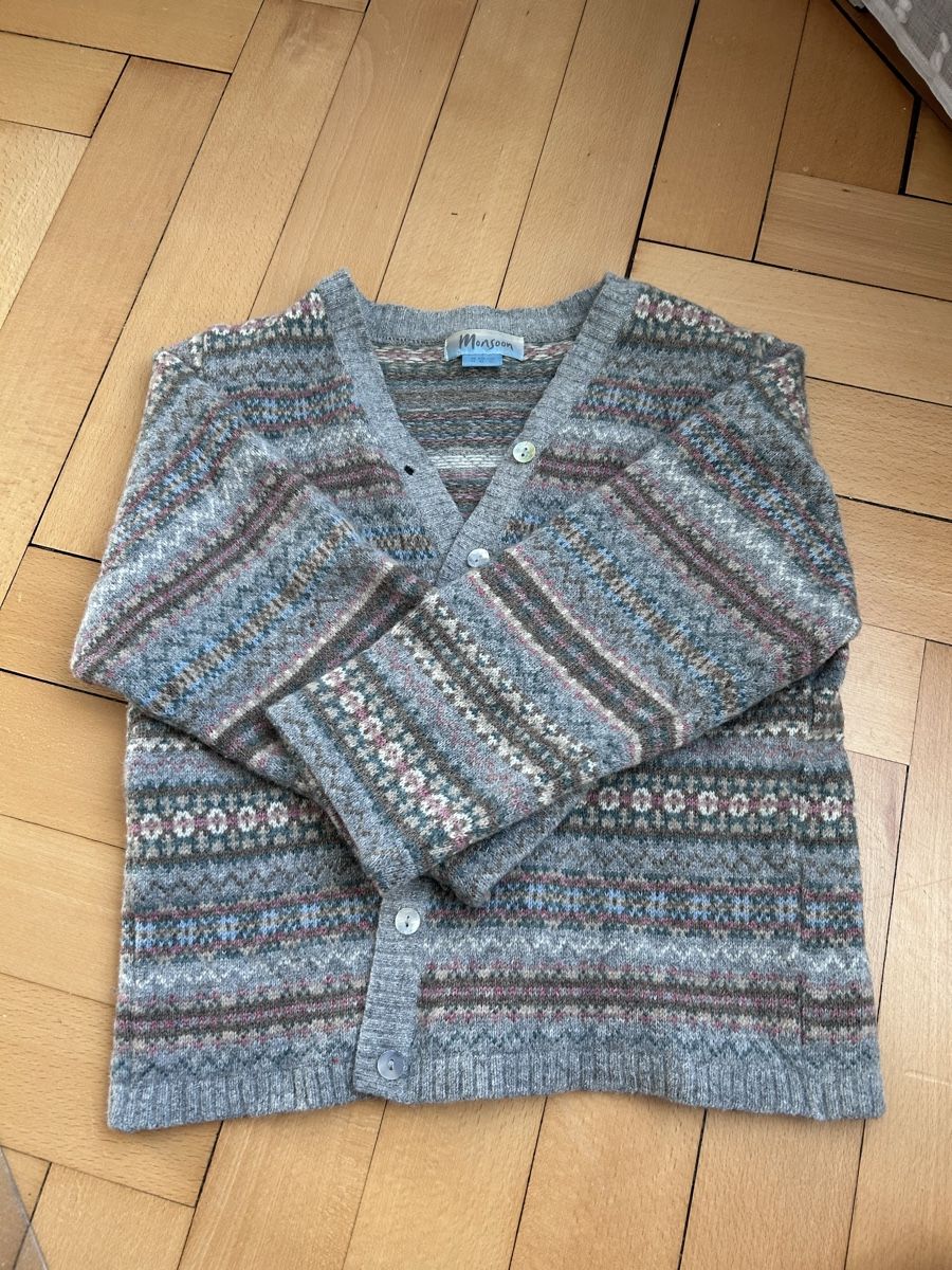 Jacken: Hübsche Strickjacke – Gebraucht aus Luzern von papboss