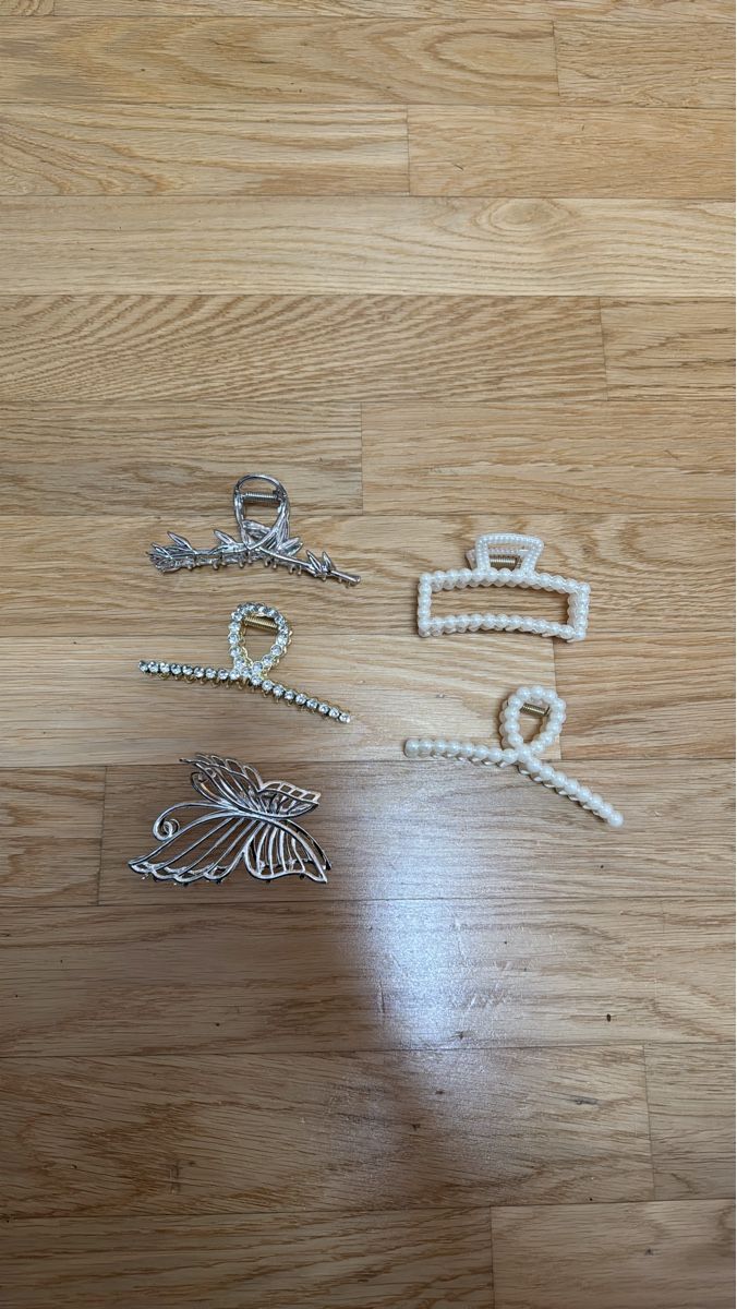 Accessori per capelli: Haarspangen Set Perlen Strass Schmetterling – Nuovo (secondo la descrizione) da Thun venduto da Vans_98