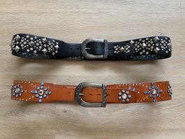 2 spezielle Ledergürtel mit Strass- und Metallsteinchen M/L