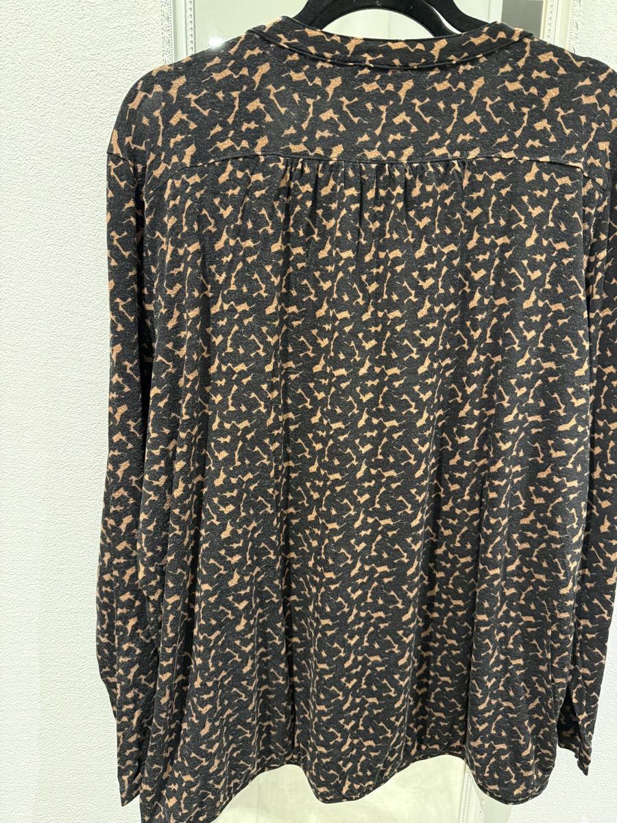Tchibo T-shirts: Shirt Grösse 52/54  Langarm  Tchibo – D'occasion à Pfeffikon LU par pepino17 2