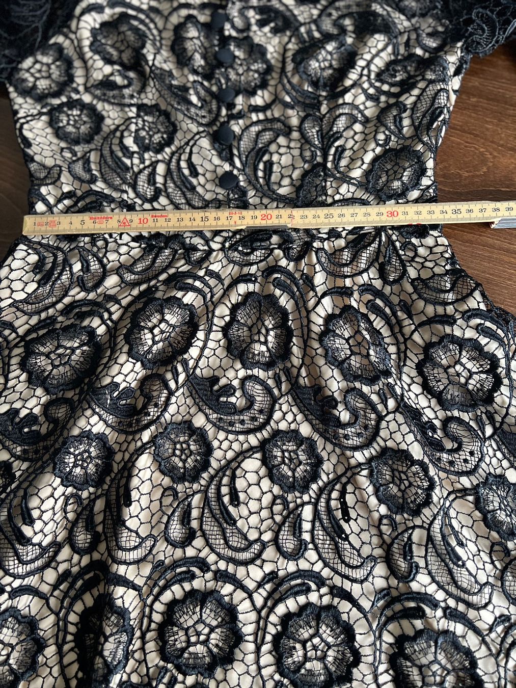 Vestiti: Schönes Spitzenkleid, Gr. 34/36 – Usato da Ebmatingen venduto da Mistelu 6