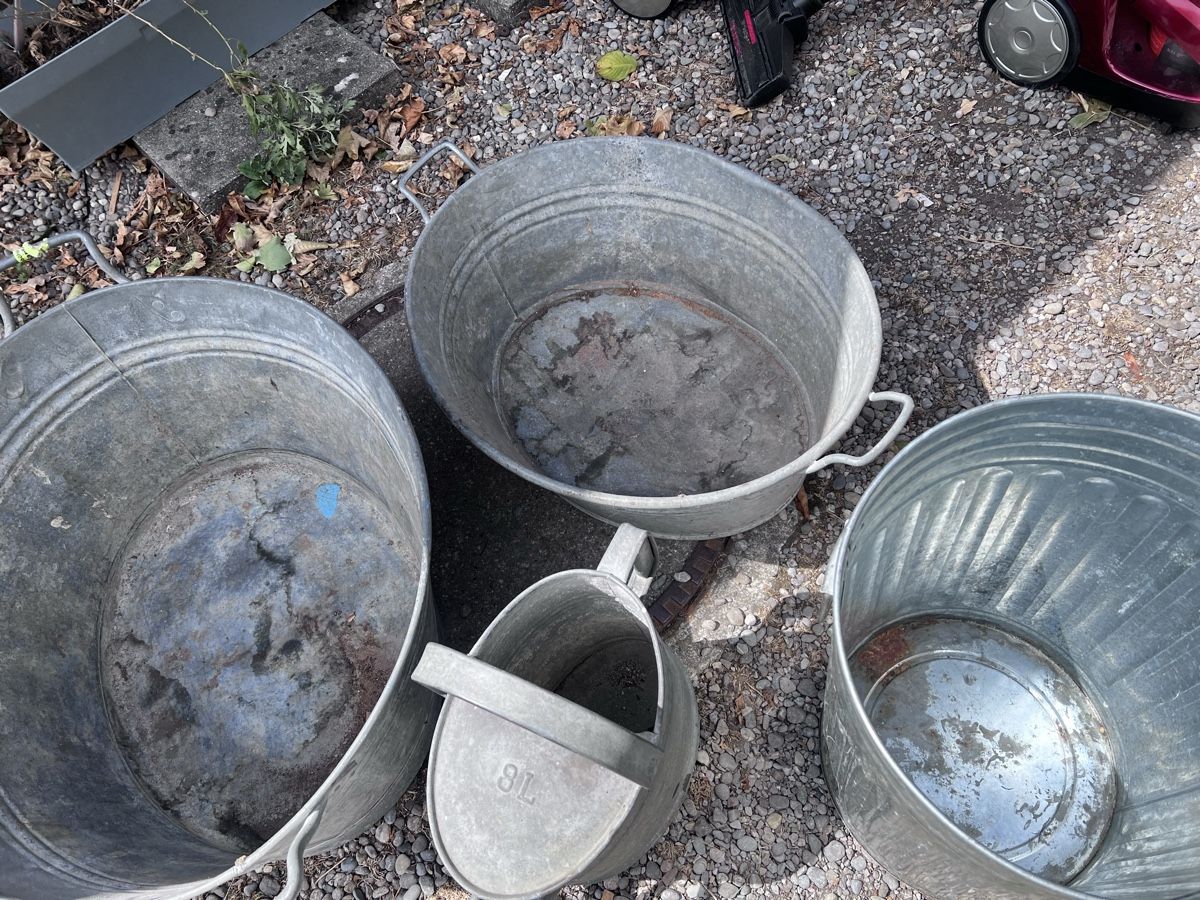 Vasi per fiori: Alte Zinkwaren (142) – Usato da Glattfelden venduto da maa_qcj8 3
