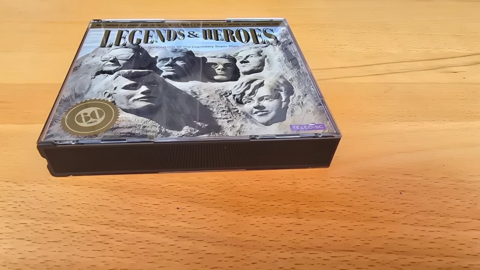 CD: CD Sampler "Legends & Heroes" 60 Tracks guter Zustand – Usato da Winznau venduto da banditgsf 1