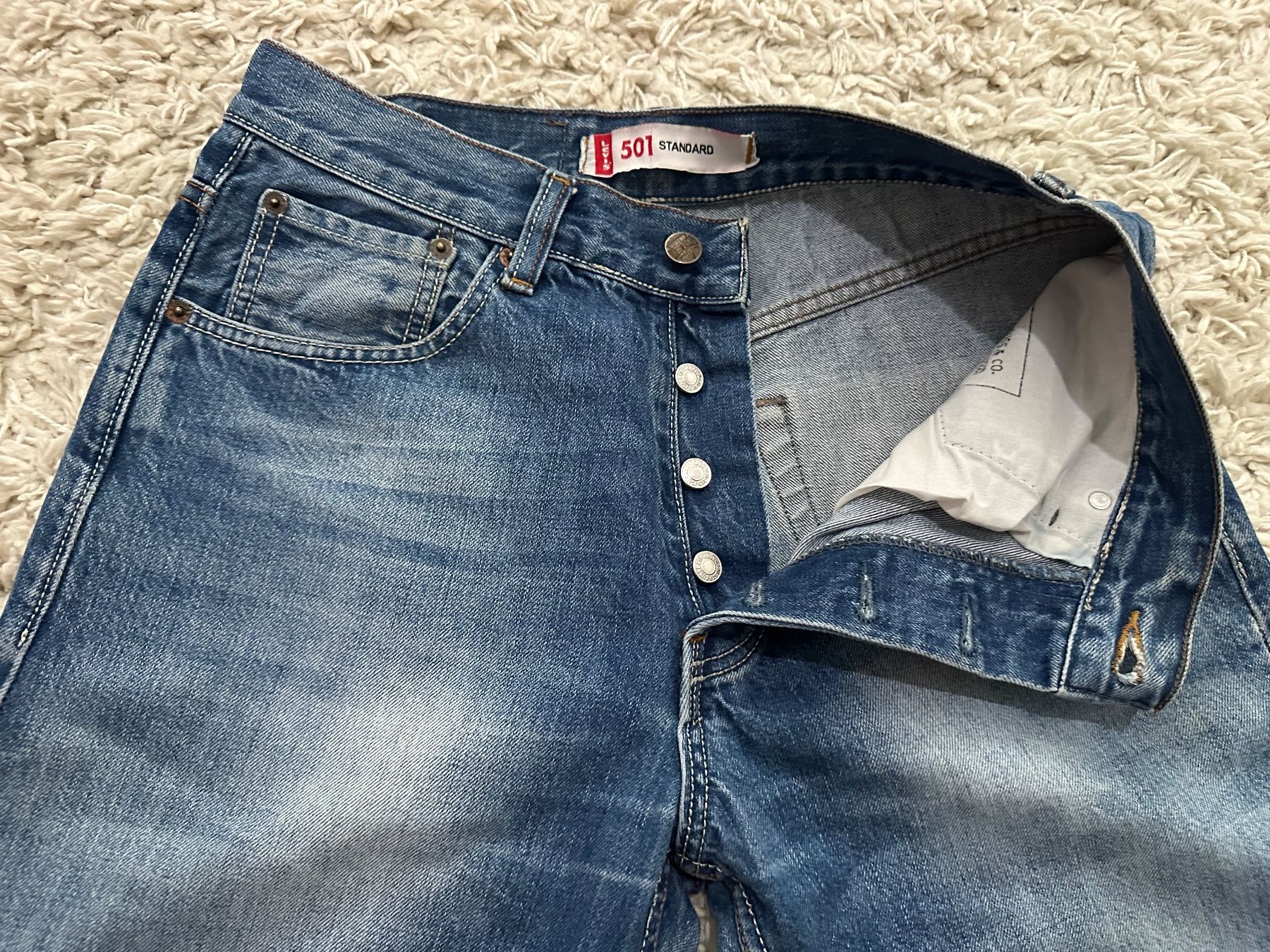 Levi's Jeans: Jeans LEVIS STRAUSS 501 Taille/Grosse W32 L34 – Usato da Bern venduto da BrandVilla 5