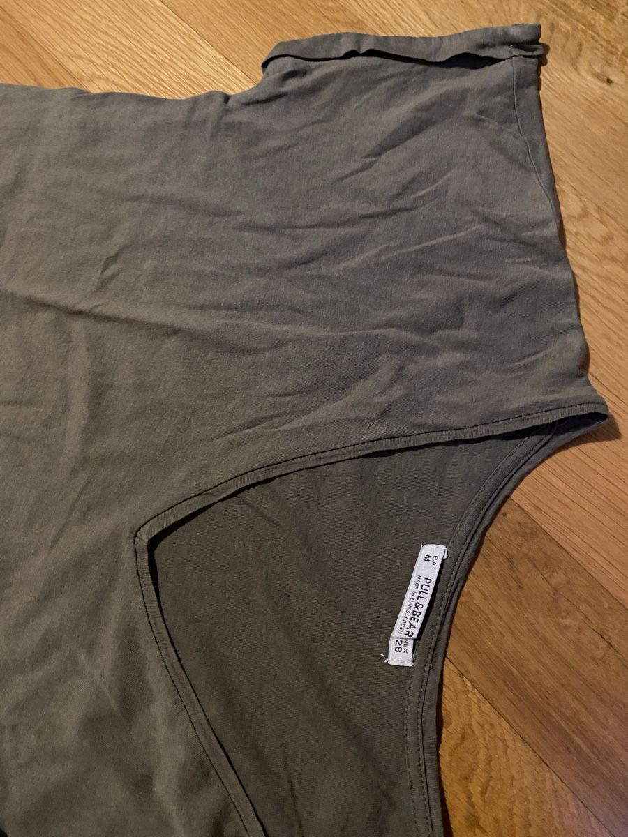 Pull&Bear T-Shirts: T-shirt Pull&Bear vert kaki M 38 – Gebraucht aus Epagny von nie_n5yb 2