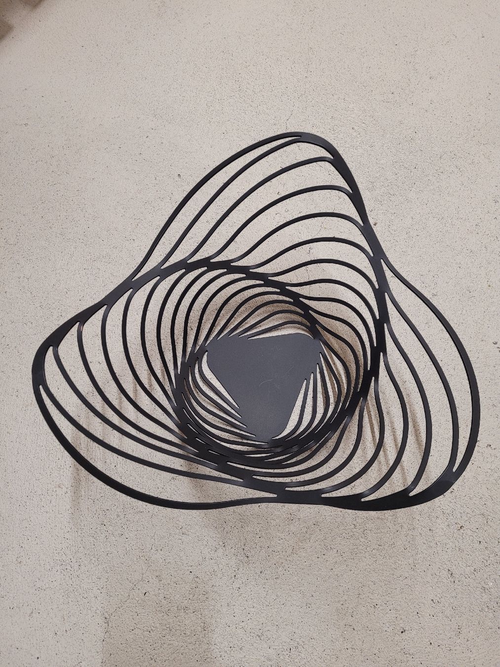 Altro per la casa: Obstkorb Alessi Trinity schwarz – Usato da Bern venduto da hitomi112