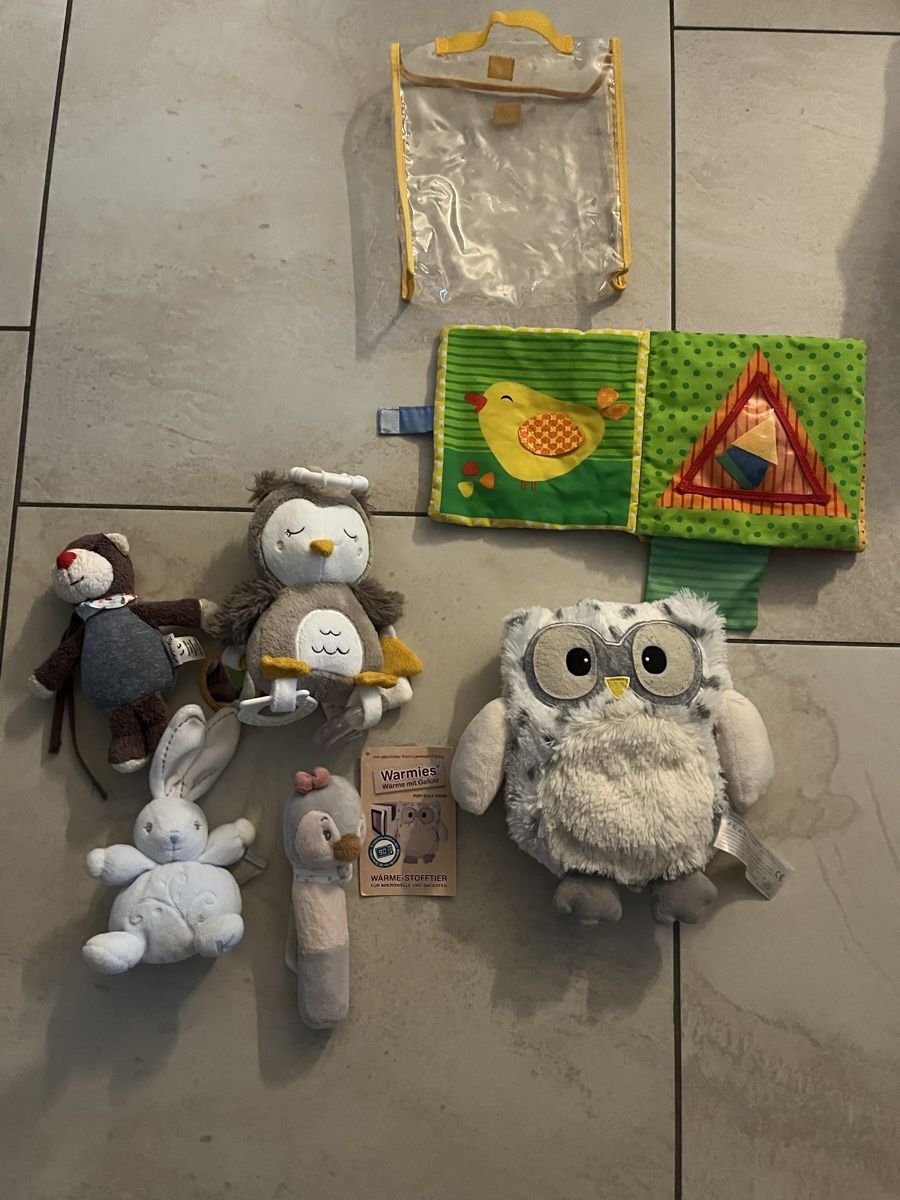 Giocattoli: Spielzeugpaket neugeboren Textil – Usato da Pfungen venduto da nad_vt7k