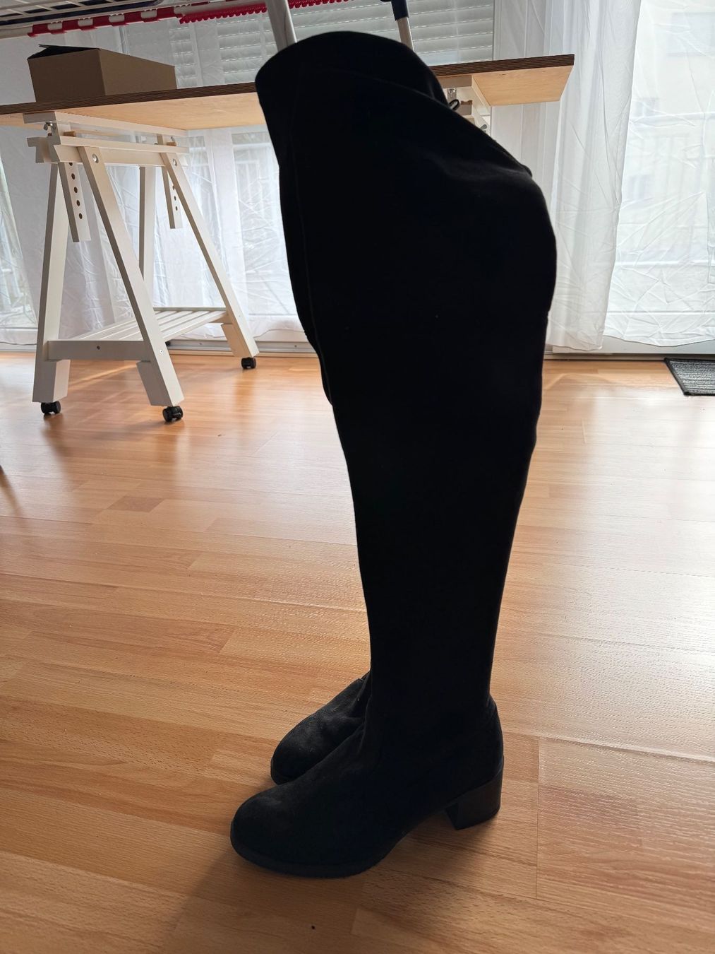 Scarpe da donna: Overknee Stiefel, schwarz, Grösse 40 – Usato da Rorschacherberg venduto da beeechen
