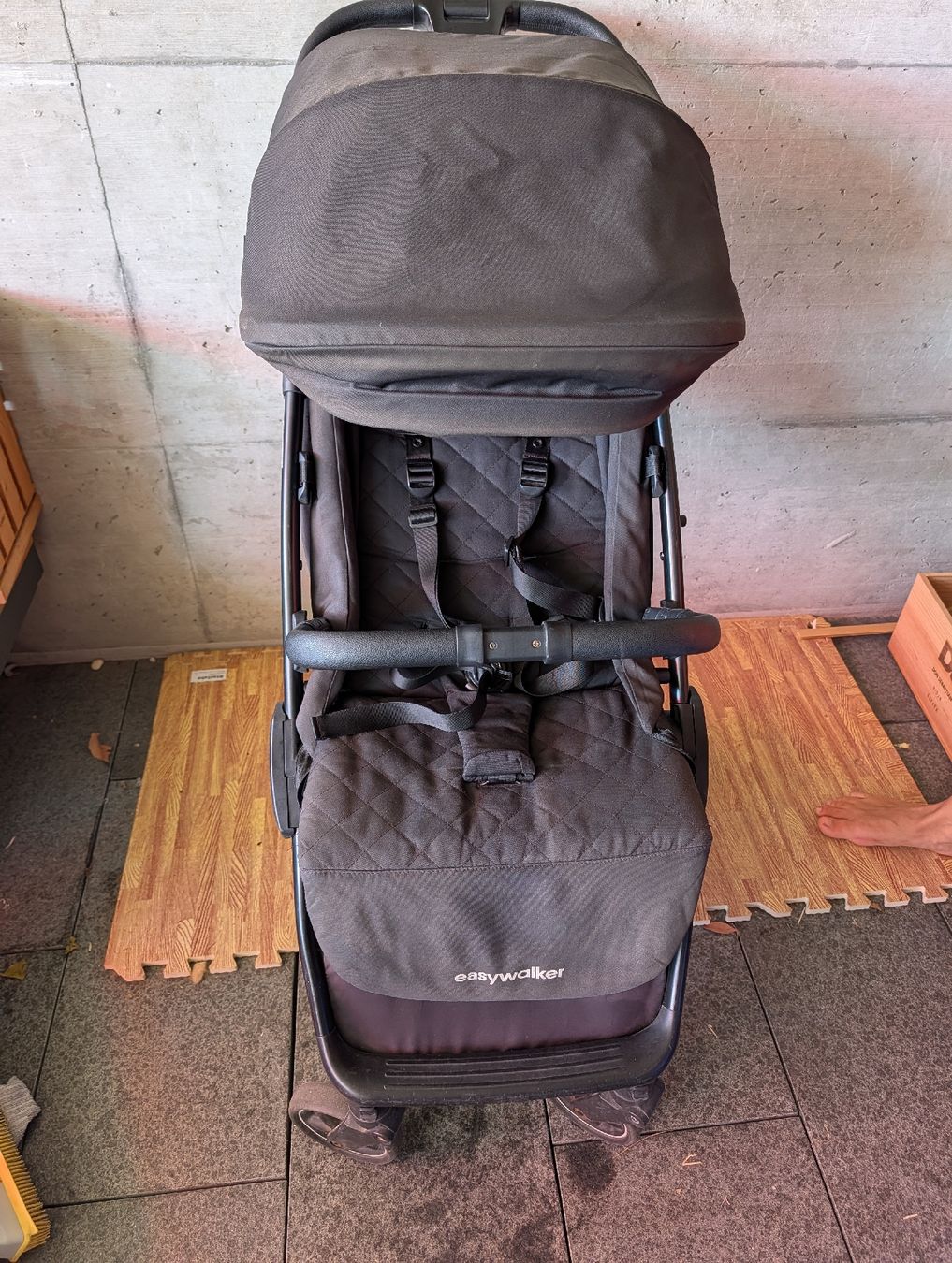Easywalker Kinderwagen: Buggy Easywalker schwarz gebraucht inkl. Hülle – Gebraucht aus Zürich von maju_zh 3