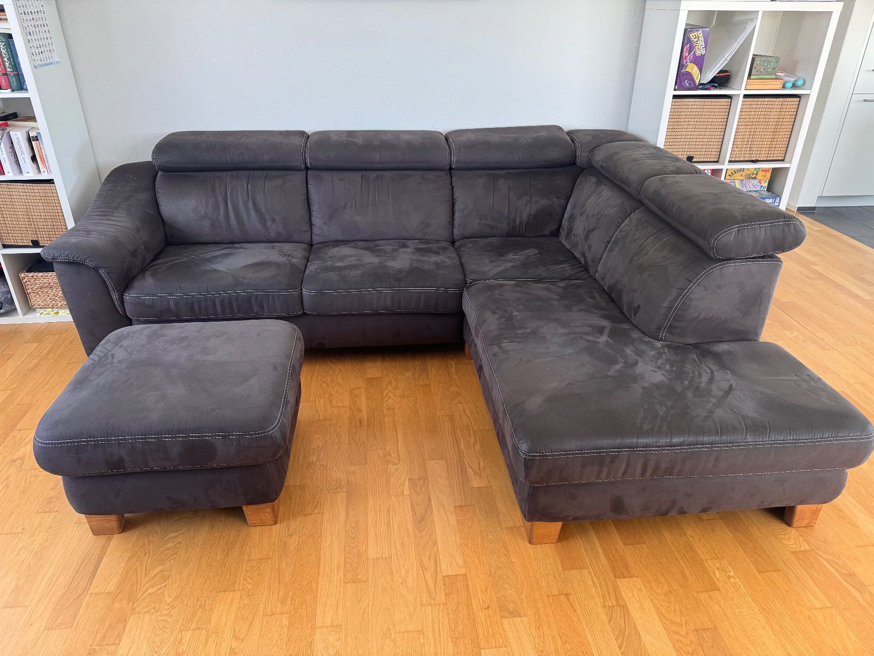 Divani: Gemütliches Ecksofa mit Hocker braun – Usato da Hunzenschwil venduto da mar_t6ft