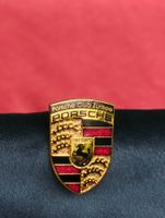 Club-Ansteckpin des Porsche Club Zürichsee, fairer Versan