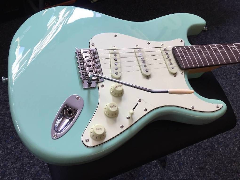 Strumenti musicali: Guitar Prodipe Stratocaster and Telecaster – Usato da Morges venduto da GvnMusic 1