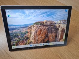 Tablette Surface Pro 7+ Intel Core i7 en bon état