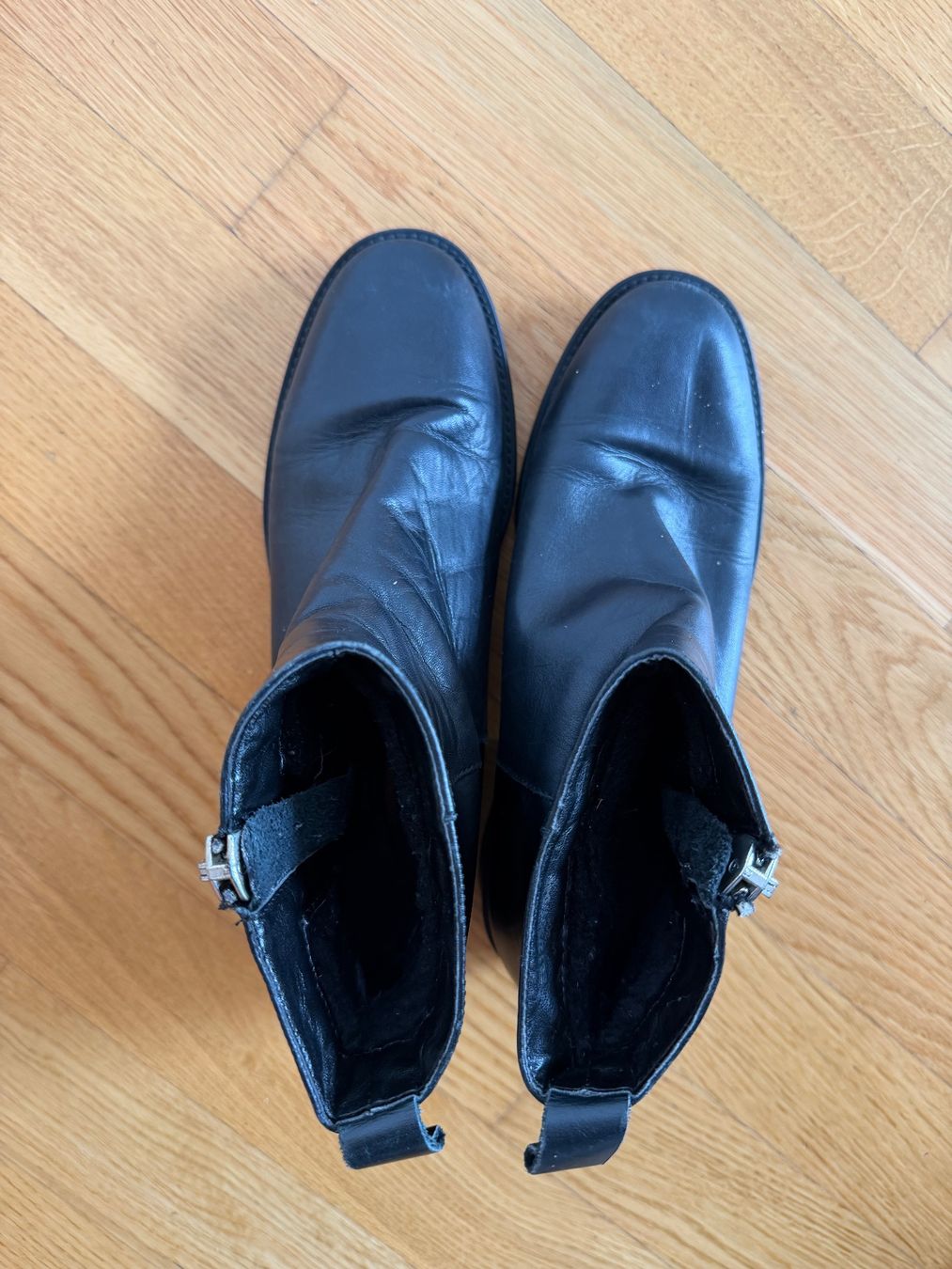 Scarpe da donna: Boots – Usato da Chur venduto da Caroline__ 4