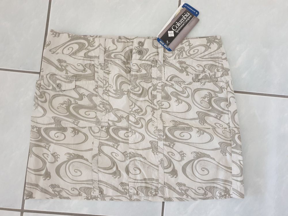 Jupe neuve MIKAVA coton noir et blanc . T 42 ( J/F/V