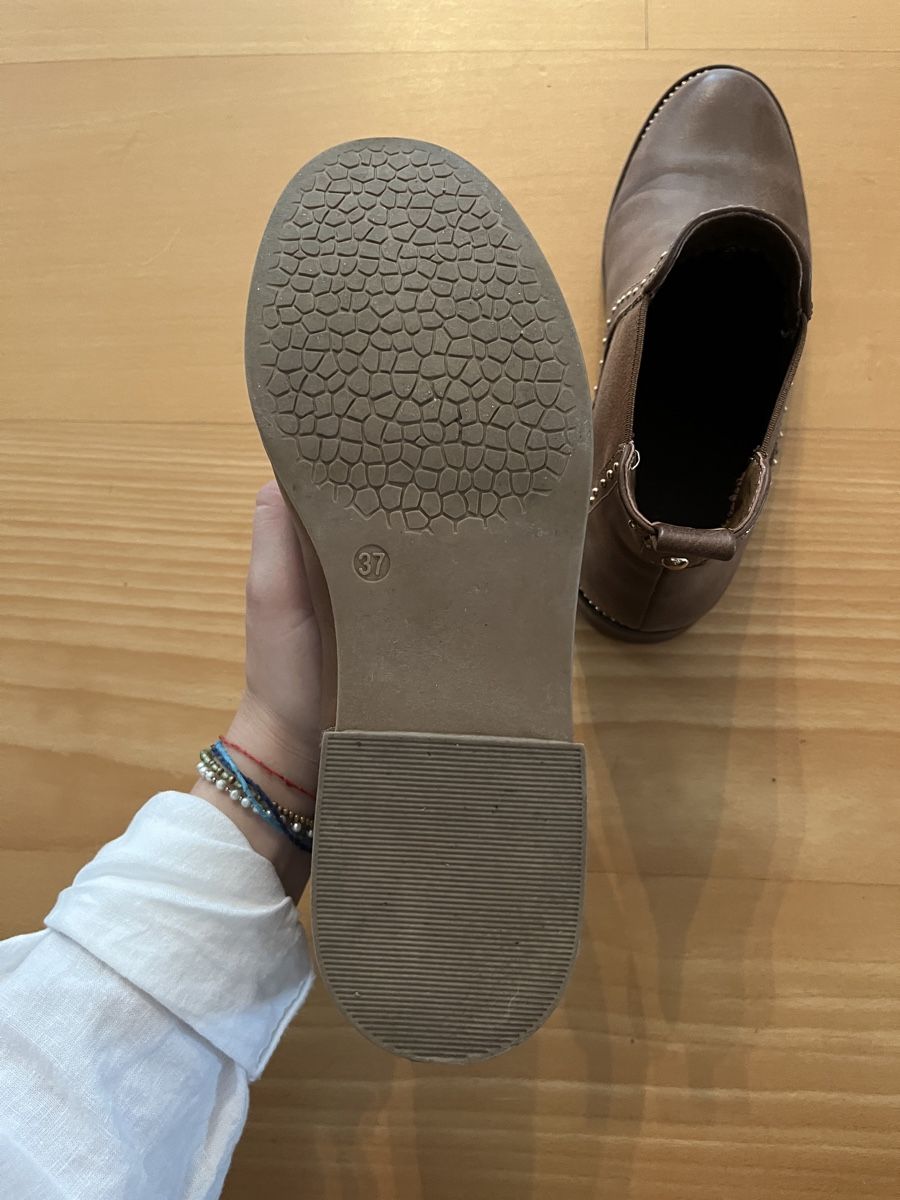 Scarpe da donna: Stiefelette, Gr. 37 – Nuovo (secondo la descrizione) da Betschwanden venduto da _janinee_ 3