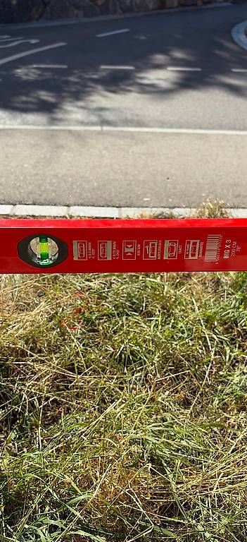 Tutti gli attrezzi: Wasserwaage und Stehbrett – Usato da Arisdorf venduto da Lerpi 2