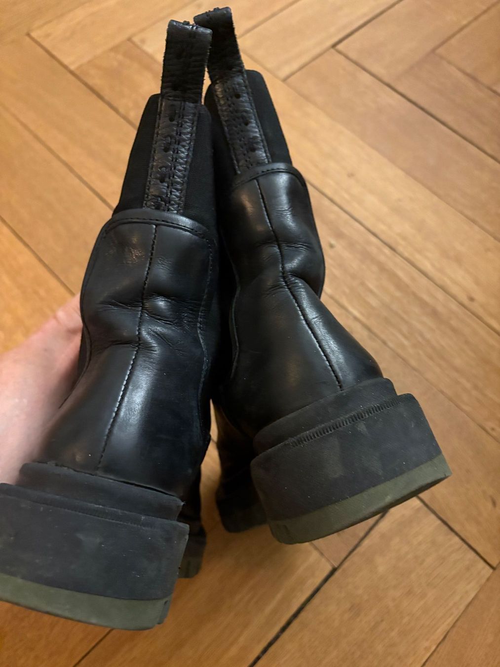 Scarpe da uomo: Schwarze Boots von CRICKIT Gr. 37 – Usato da Zürich venduto da triangular 4