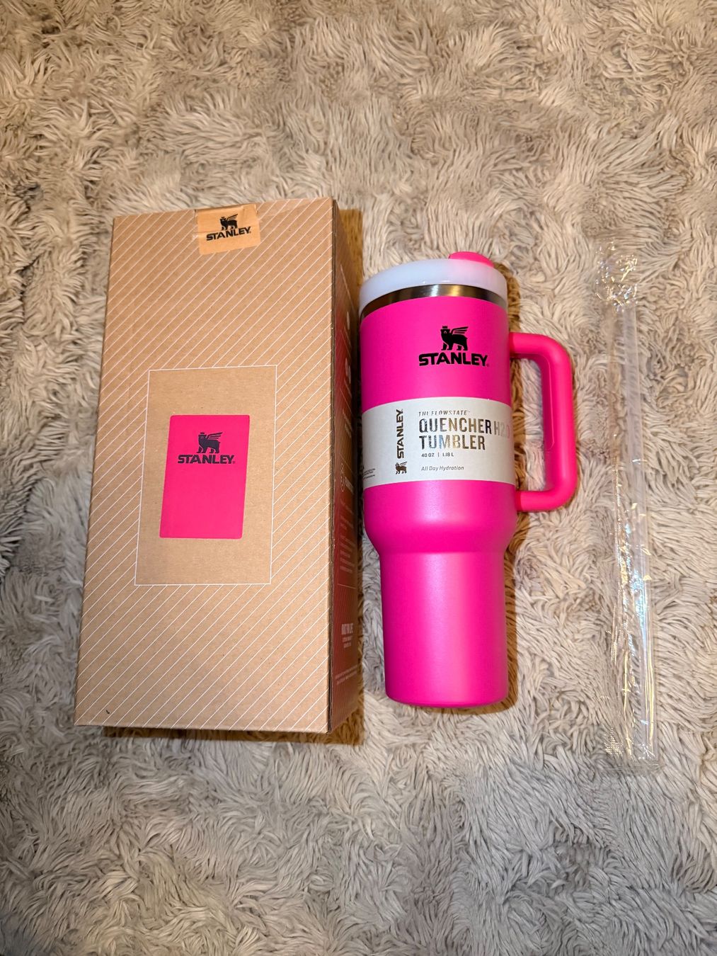 Stanley Borracce & Thermos: Stanley Quencher 1.18L Neuf! – Nuovo e nell'imballaggio originale da Lausanne venduto da PANDA7 1