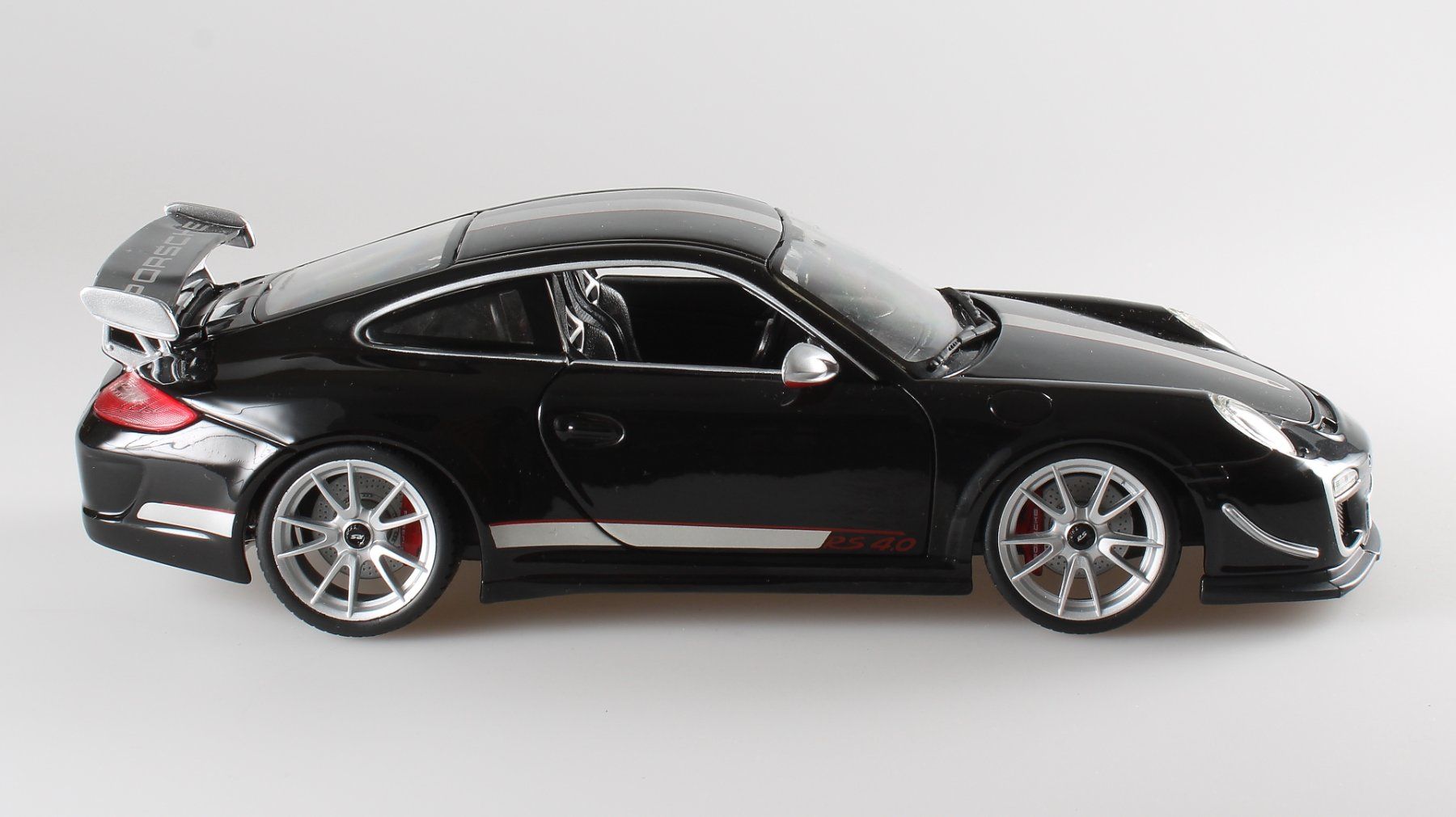 Bburago Modellini d'auto: Porsche 911 GT3 RS 4.0 997 – Usato da Gossau SG venduto da mifab 1