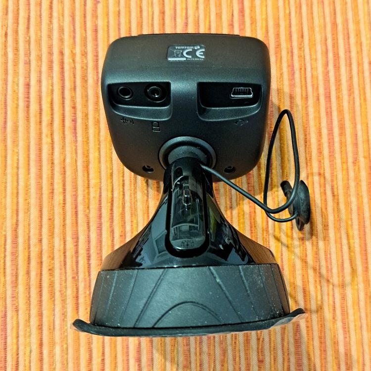 TomTom Active Dock Traffic RDS/TMC Modèle 4CF0.000.03 Kaufen auf
