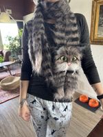 Strickschal mit Katzenkopf; Katzenschal
