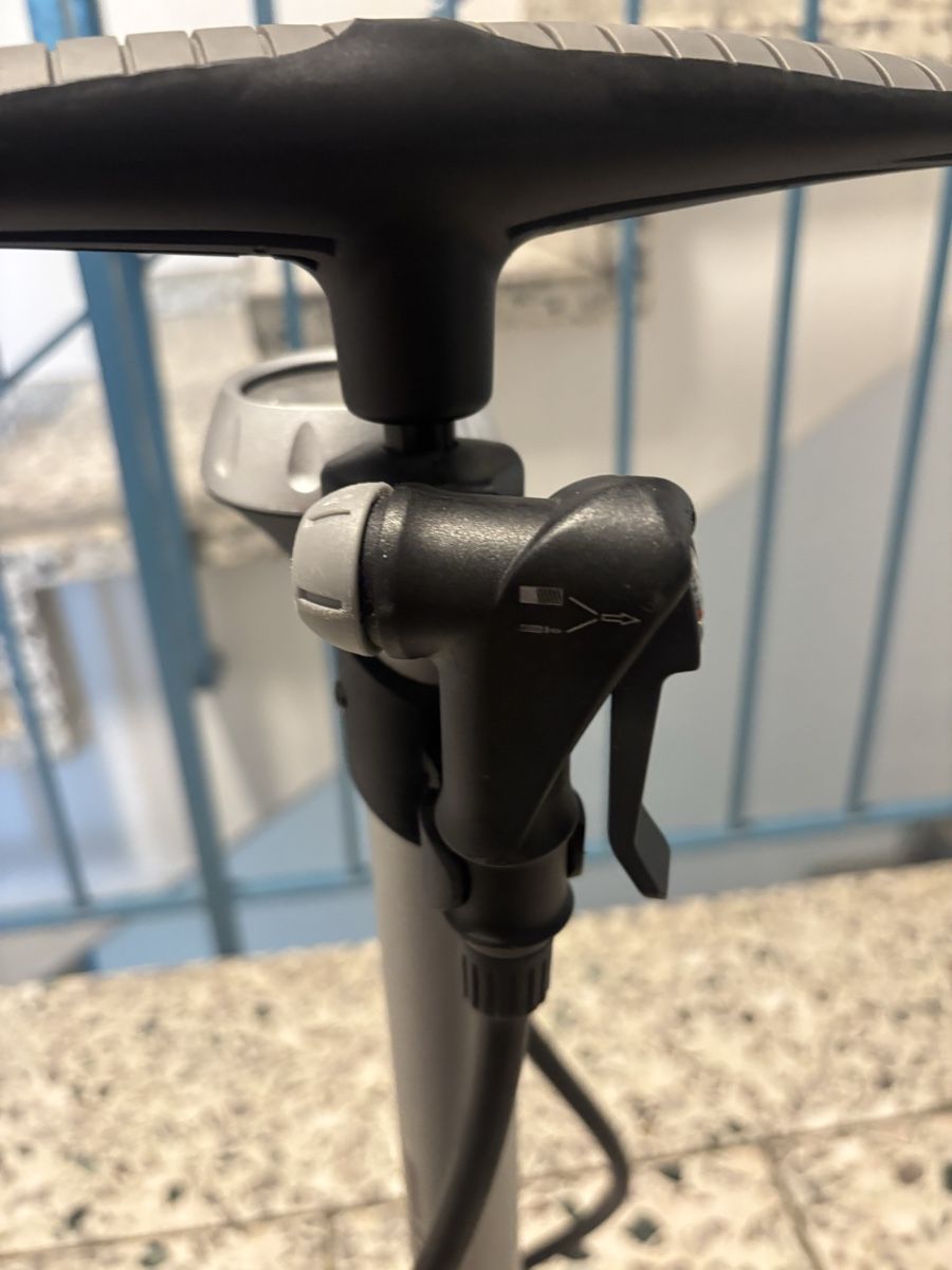 Pompe: Fahrradpumpe Giyo – Usato da Winterthur venduto da Gisella1965 3