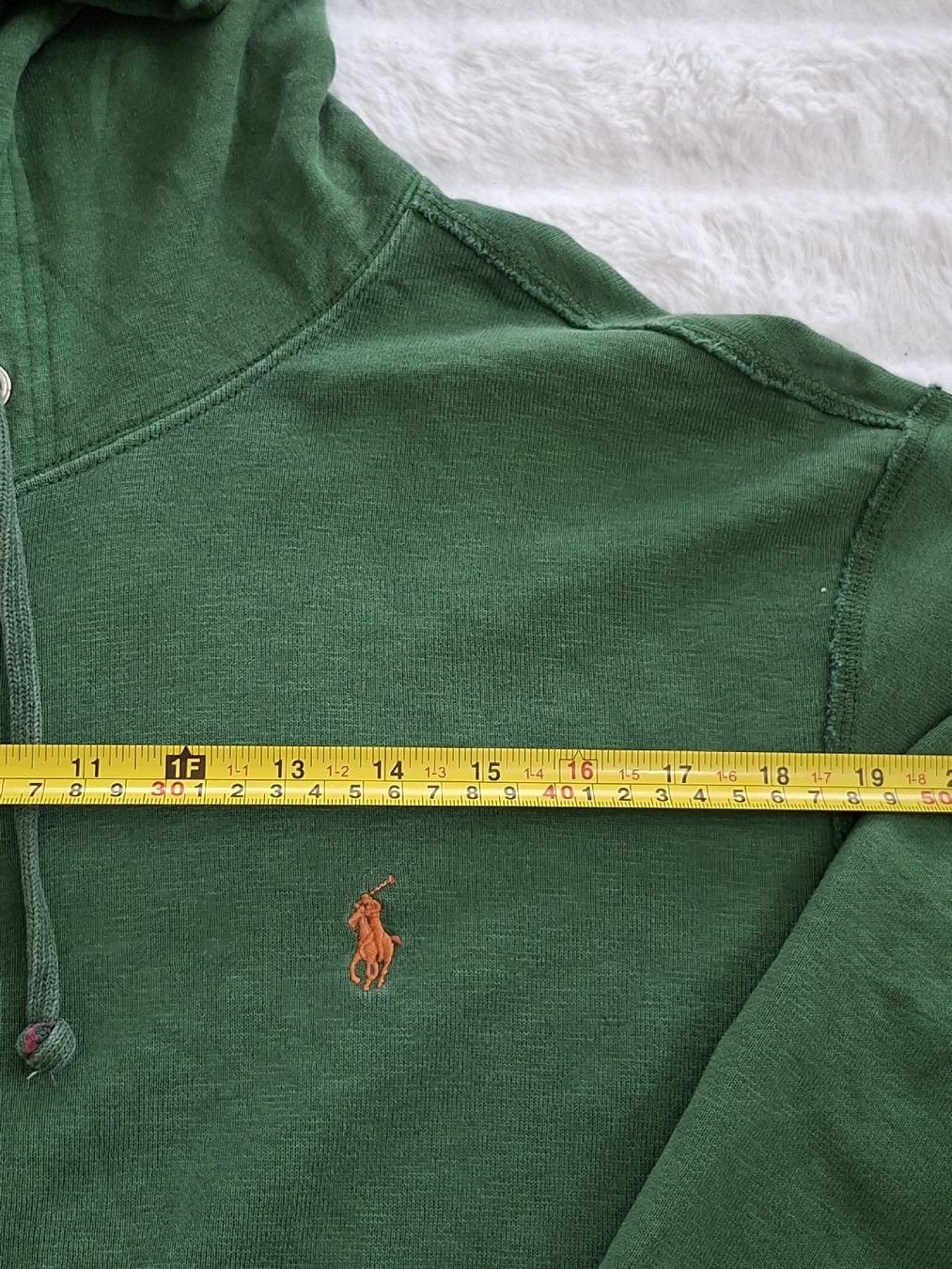 Ralph Lauren Pullover & Sweatshirts: Ralph Lauren  pull à Capuche Verte Taille XL – Gebraucht aus Renens VD von ser_j2fn 1