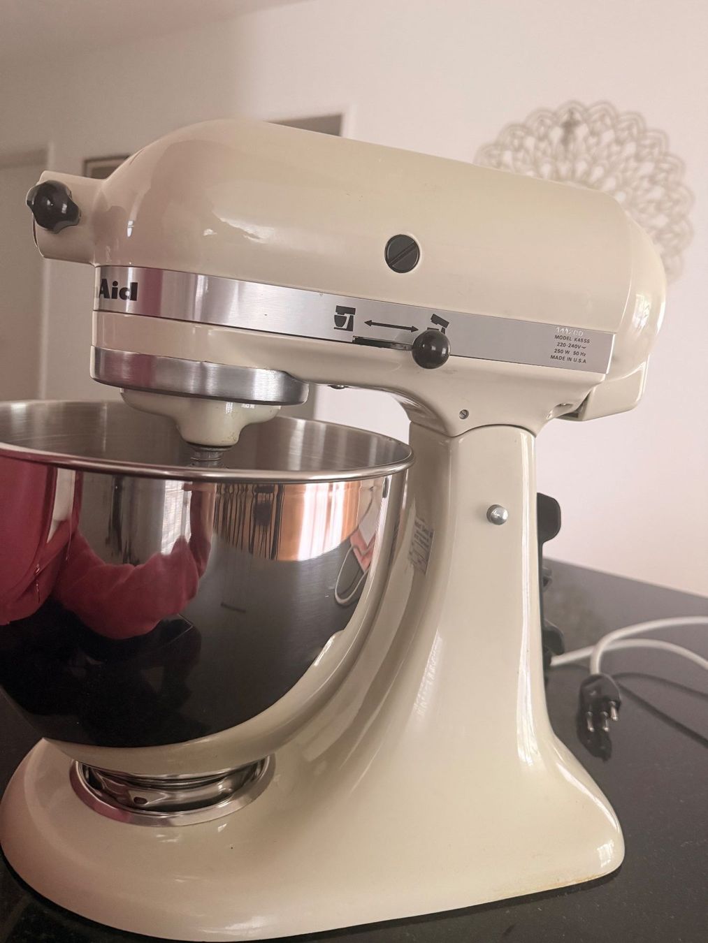 Kitchenaid Küchengeräte: Kitchenaid Küchenmaschine Beige/Creme – Gebraucht aus Reichenburg von Benutzer123_ 5