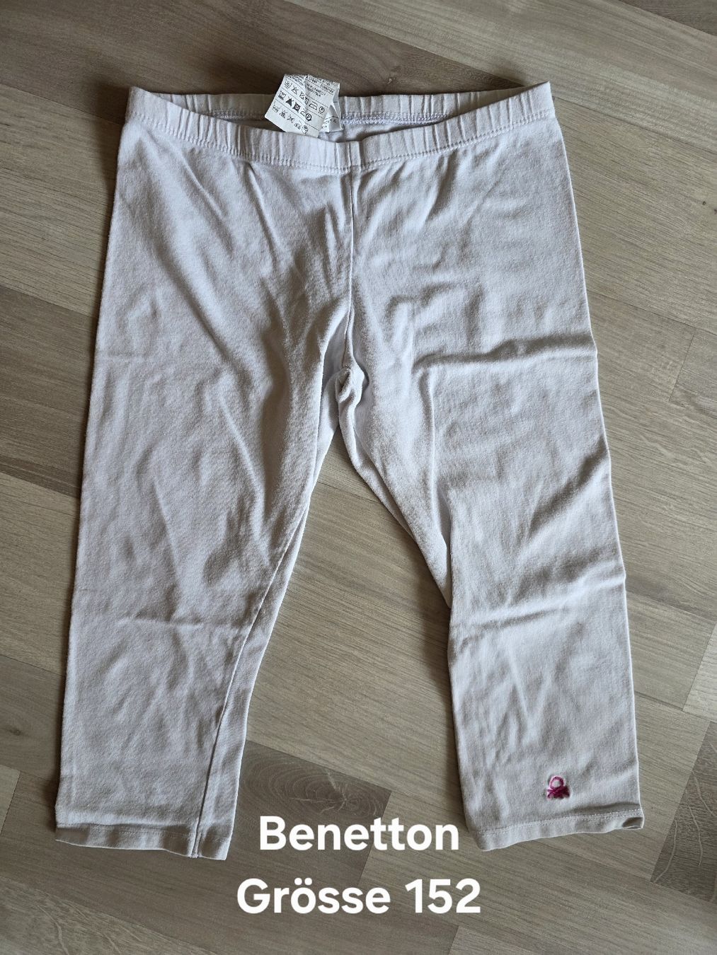 Benetton Calze & Collant: Benetton Leggins 3/4, Gr.152 – Usato da St. Peterzell venduto da upcycling_