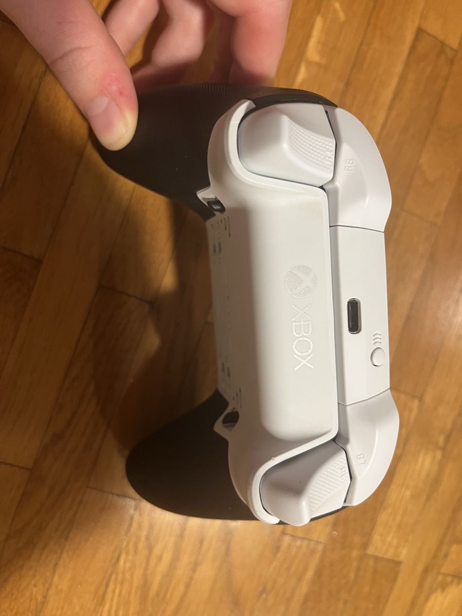 Console: Xbox Series X – Usato da St. Gallen venduto da Jere_sg5 4
