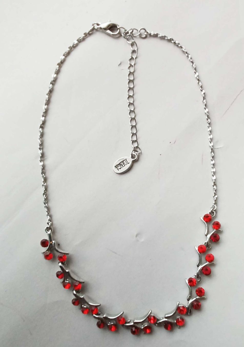 Catenine: Collier silber mit roten Kristallen – Nuovo (secondo la descrizione) da Niederrohrdorf venduto da Papillon_47