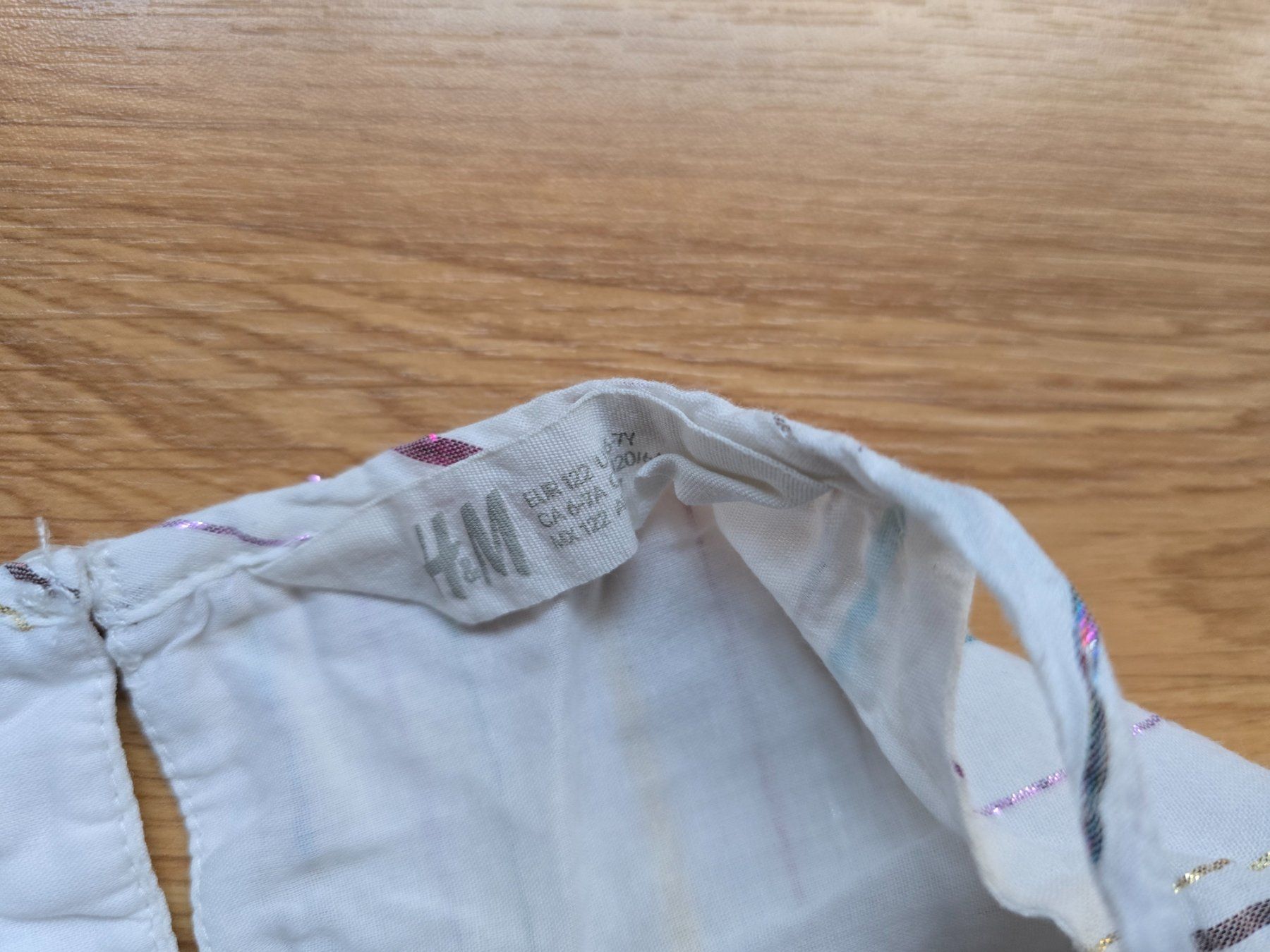 Vestiti & Gonne: Kleid Gr. 122 – Usato da Büttikon AG venduto da Amineah 1