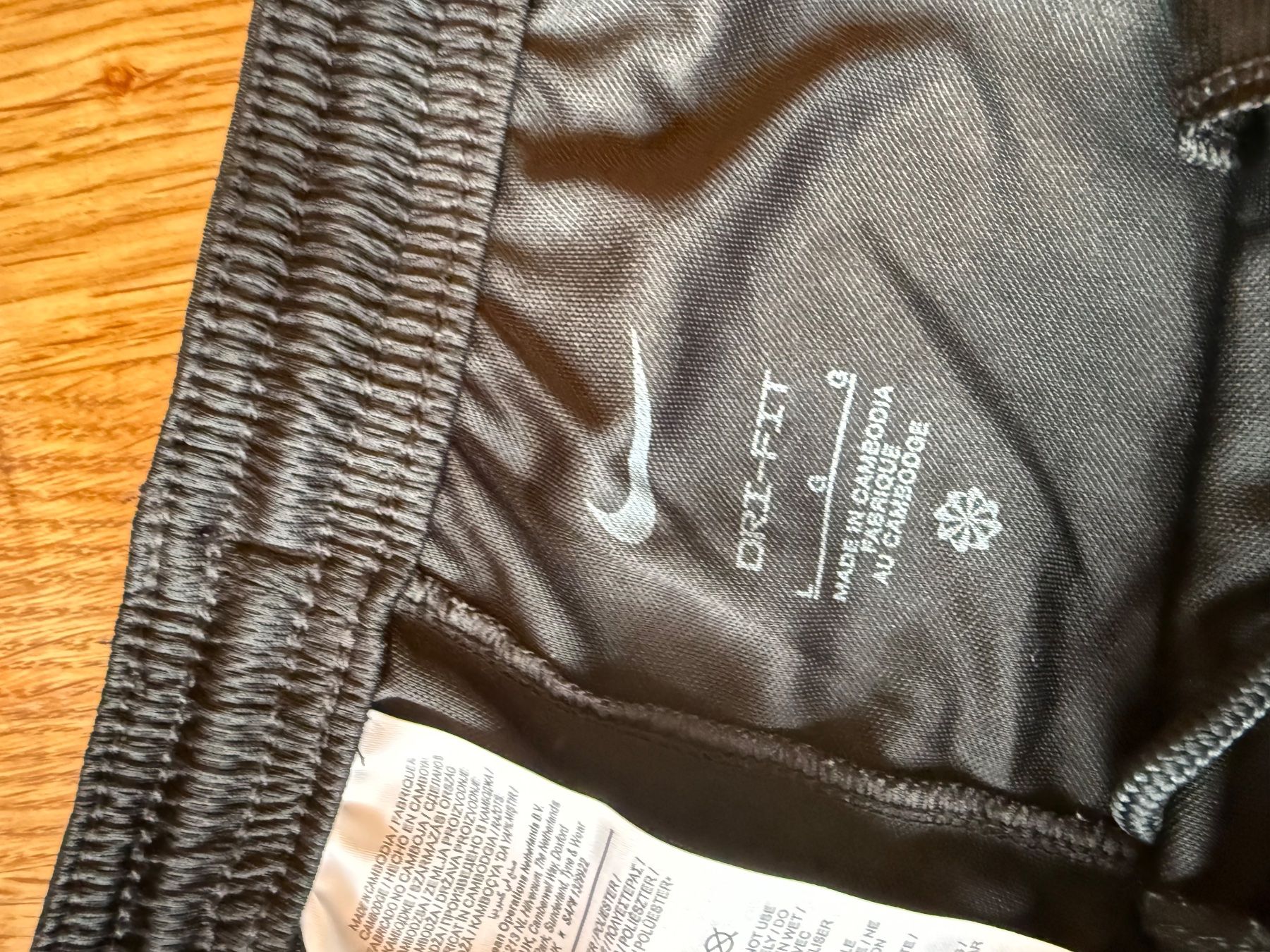 Nike Pantaloni: Nike Sport Shorts – Usato da Ringgenberg BE venduto da MiBa16 3
