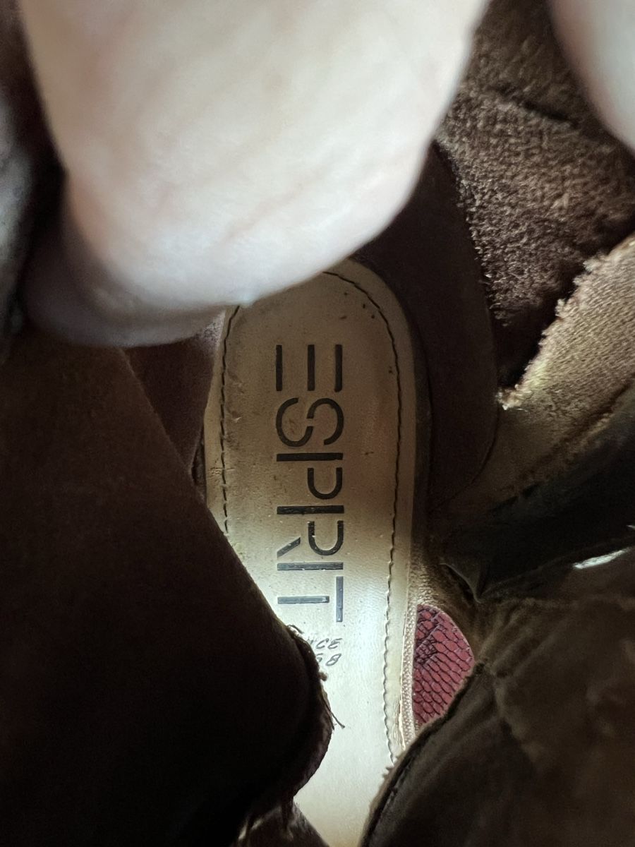 Esprit Scarpe da donna: Sandales compensées Esprit en daim brun, taille 37 – Usato da Chézard-St-Martin venduto da Cheyenne_75 3