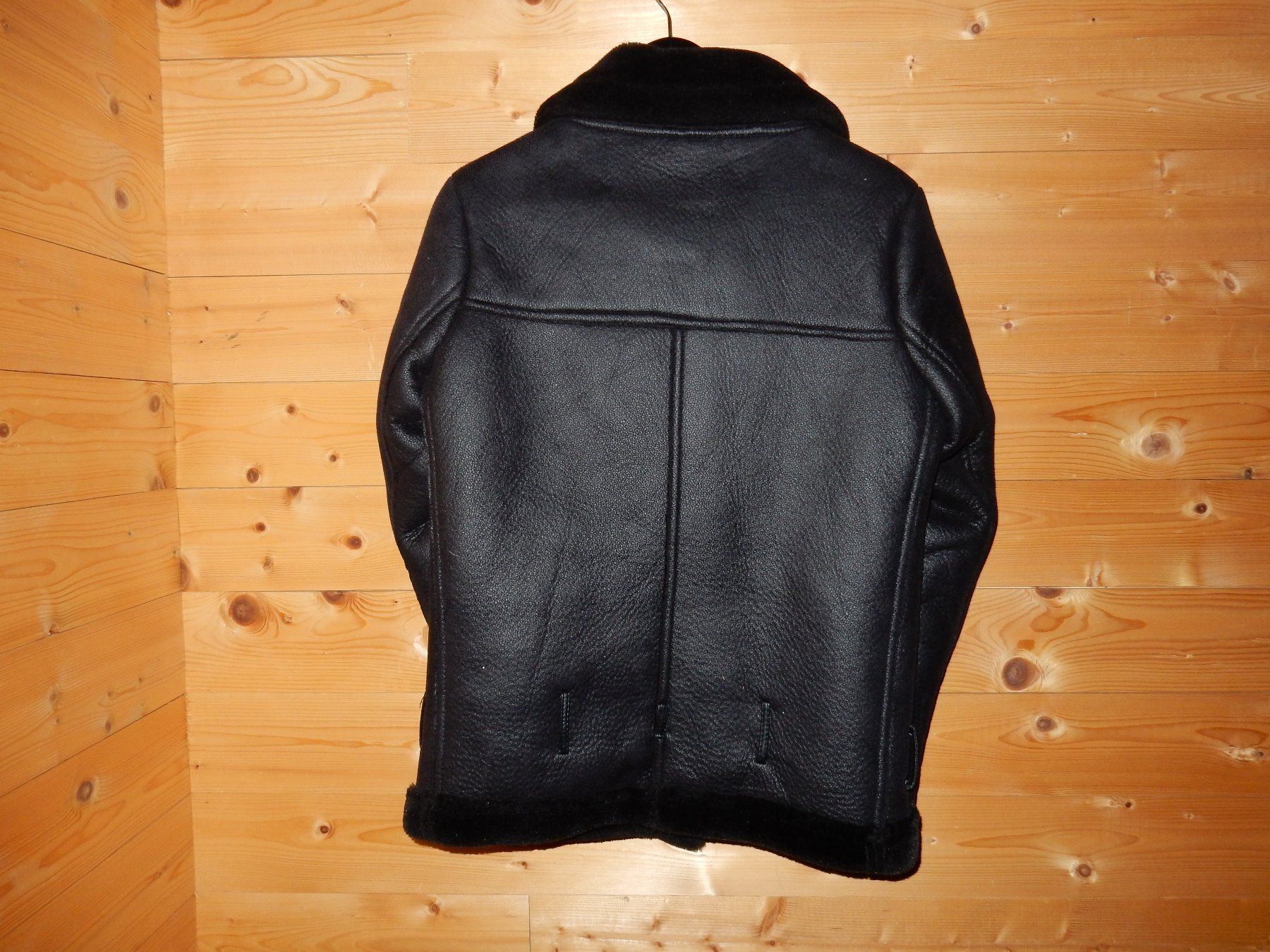 Giacche: Winterjacke aus Kunstleder,  Gr. S – Usato da St.Gallen venduto da regenbogen5 1